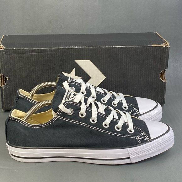 Black and white Converse chuck Taylor allstar sneaker shoes womens size 6 - Picture 2 of 9